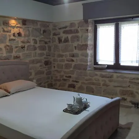 Ferienwohnung Το Αρχοντικό Του Νικόλα Arta Exterior foto